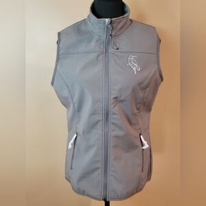 NWOT CLIQUE Vest, Zipper Closure with Pockets, Embroidered Bird Detail, Medium